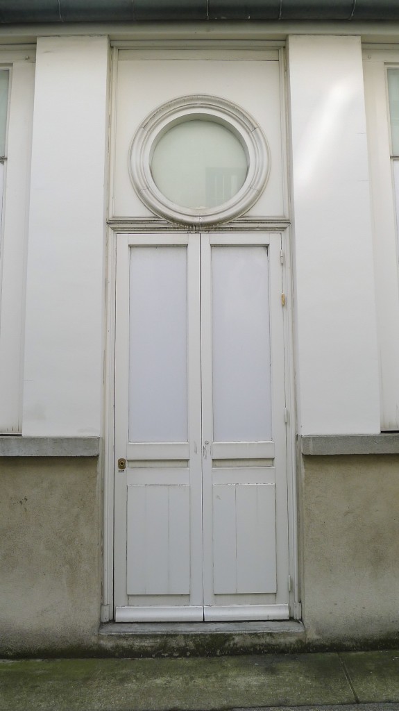 White-Cabana-door-Paris