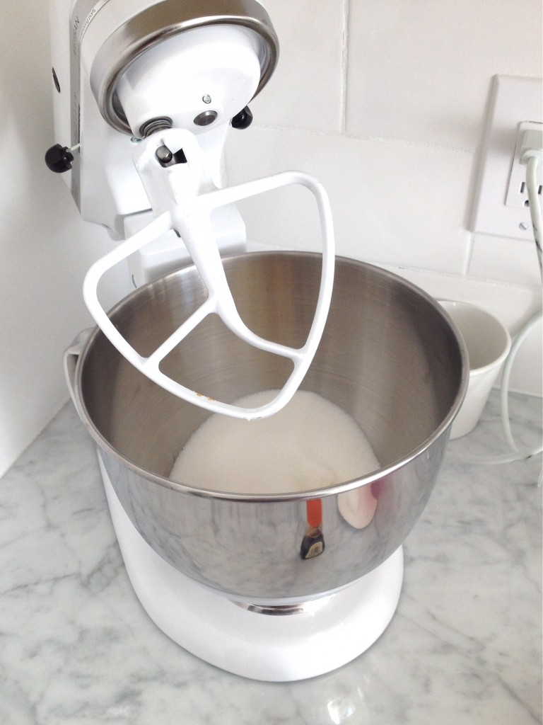 White-Cabana-KitchenAid-stand-mixer-5