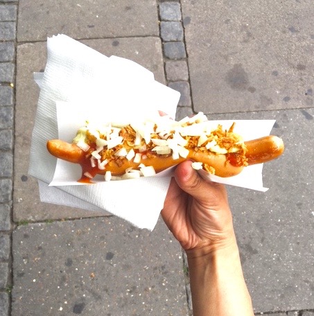 White-Cabana-Copenhagen-Hot Dog