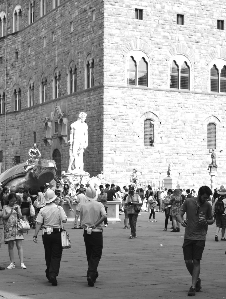 White-Cabana-Florence-Piazza della Signoria