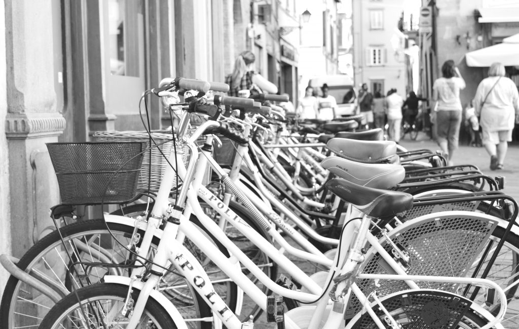 bikes-Lucca-Italy-White-Cabana