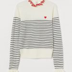 Fashion: Heart Sweaters